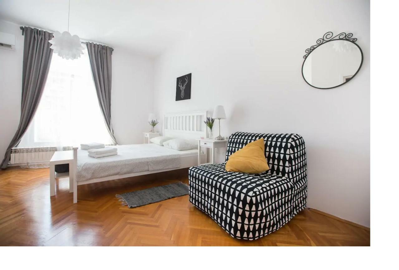 Oberiter Apartments - Center Of Zagreb, Fast Wifi, Ac, Kitchen, Parking Eksteriør billede